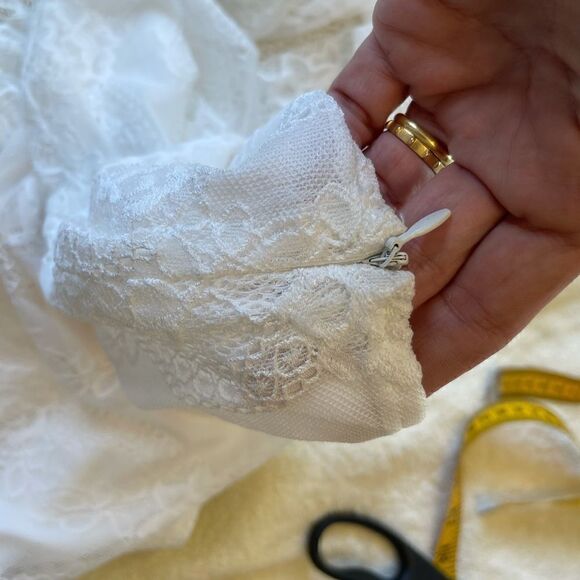 RAGA Lovely Floral Lace White Flare Pants.Size M - Picture 8 of 12